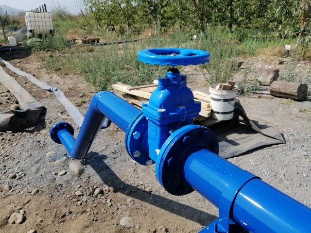 Válvulas y matriz de impulsión de agua para riego